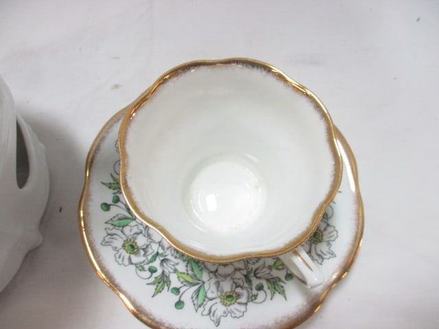 Vintage Tirschenreuth Baronesse (Germany) Porcelain Coffee Pot with Warmer - 3