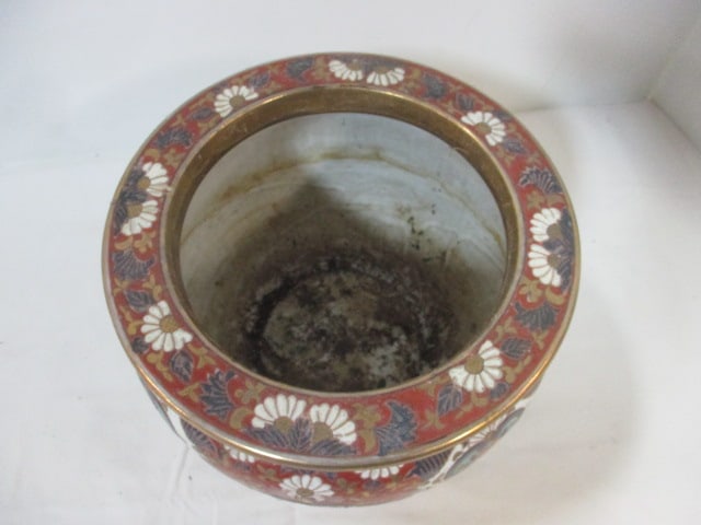 Vintage Chinese Macau Porcelain Vase - 2