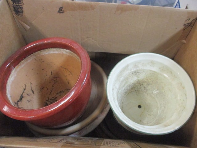 Lot Ceramic Pottery Planter Underplates and 2 Flower Pots (1 of 5)