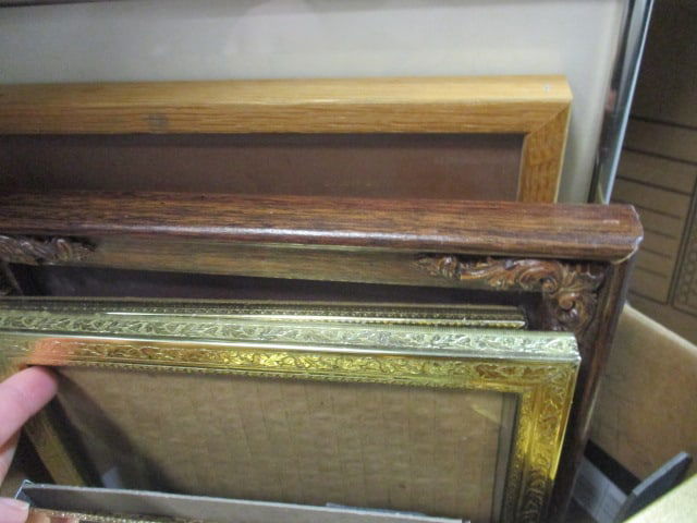 Lot of Vintage Picture Frames - All Sizes - 5
