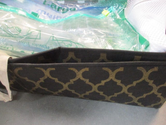 Large Lot of Velvet-Covered Slim Hangers, Wood and Plastic Hangers, and - 6