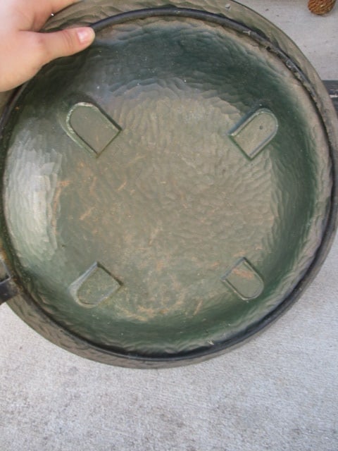 Concrete Bird Bath Top with Metal Legs - 4