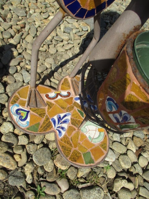 Metal and Tile Garden Frog Sculpture Planter - 3