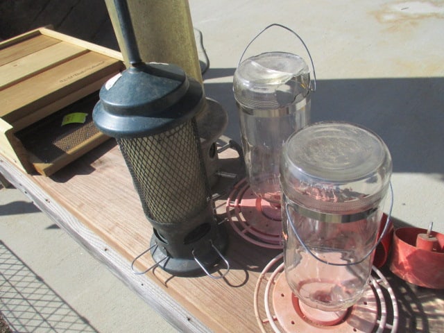 Lot of 6 Hanging Bird Feeders - 3