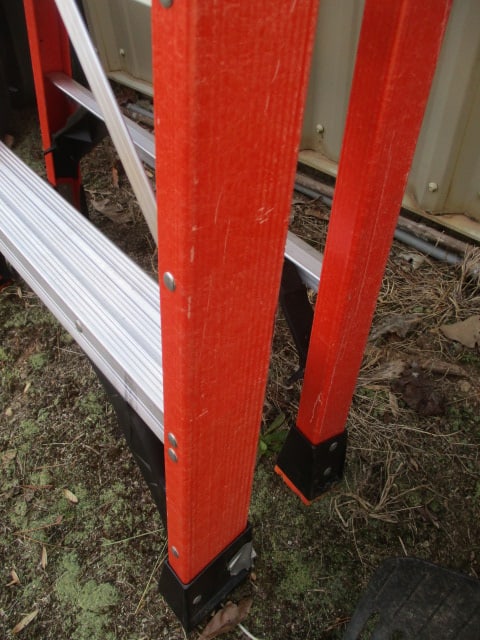 Werner 8 Foot Aluminum Ladder - 3