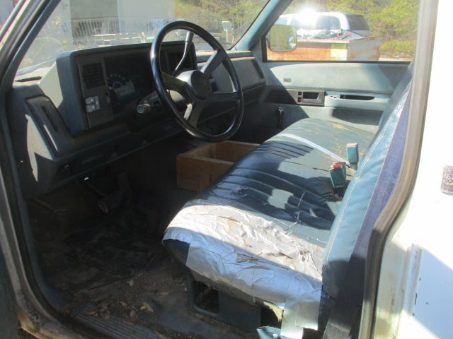 1990 Chevrolet Cheyenne C/K Series Truck - 14