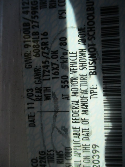 2004 Ford E-Series E-350 XL Super Duty Dual Axel Passenger Van - 14