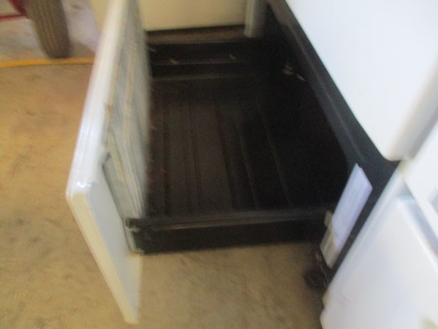 Kenmore Electric Coil Eye Stove - 8