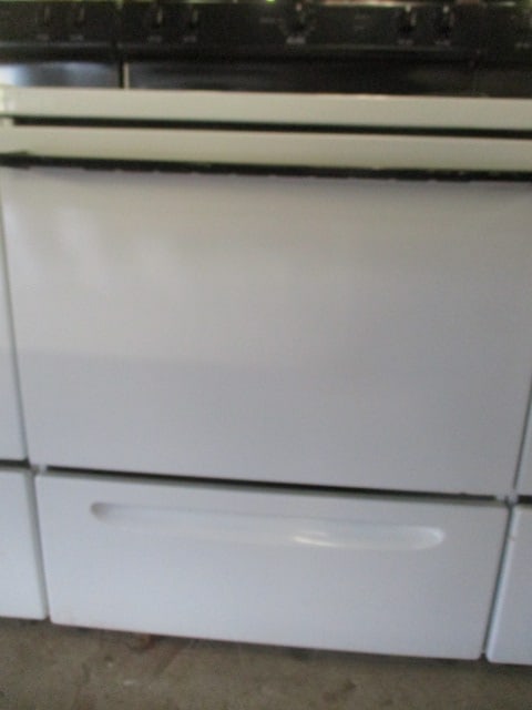 Kenmore Electric Coil Eye Stove - 5