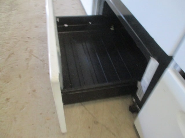 Kenmore Electric Coil Eye Stove - 7