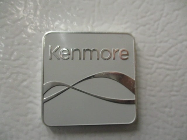 Kenmore White Top Mount Refrigerator - 2