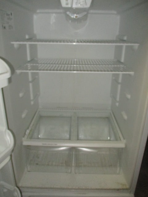 Kenmore White Top Mount Refrigerator - 8