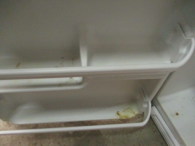 Kenmore White Top Mount Refrigerator - 8