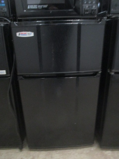 Micro Fridge Compact Refrigerator/Microwave Combo with Safe Plug - 6