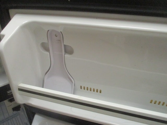 Micro Fridge Compact Refrigerator/Microwave Combo with Safe Plug - 8