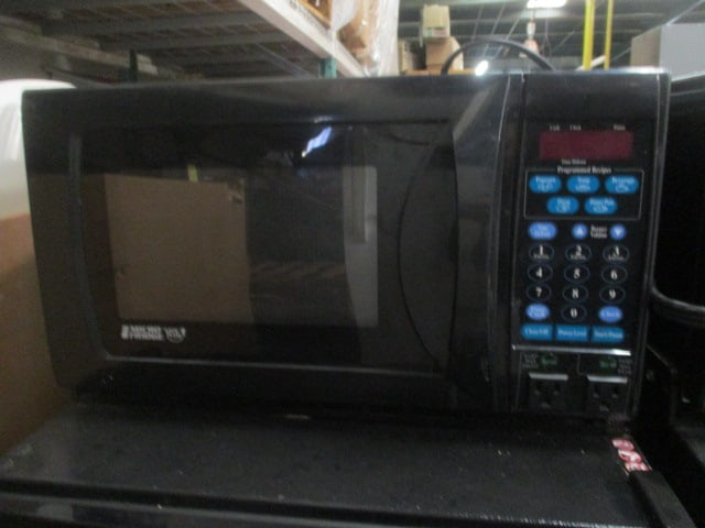 Micro Fridge Compact Refrigerator/Microwave Combo with Safe Plug - 2