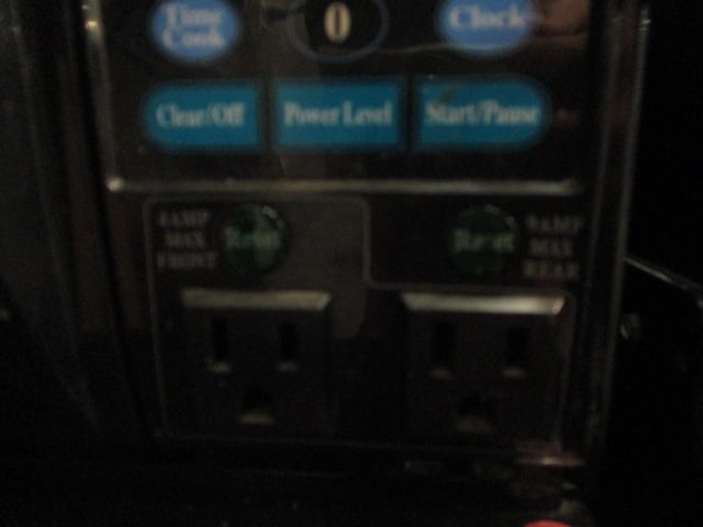 Micro Fridge Compact Refrigerator/Microwave Combo with Safe Plug - 4