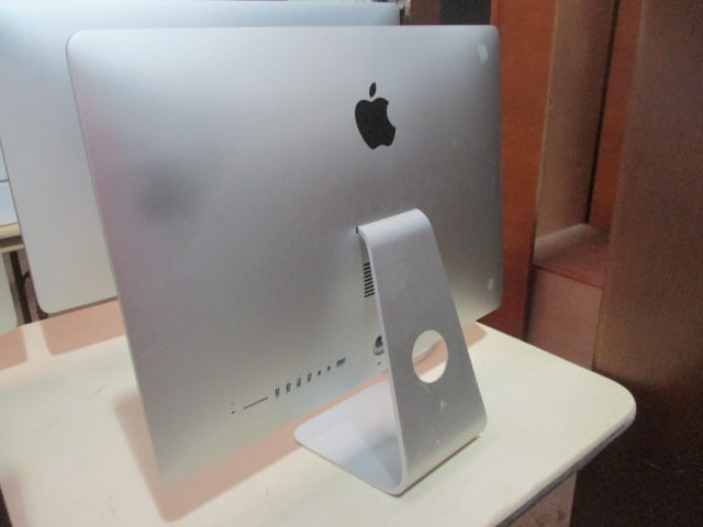 Apple A1418 iMac All-in-One Desktop - 3