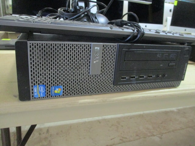 Dell Optiplex 790 CPU, 17" Monitor, Keyboard, Mouse and Power Cords - 6