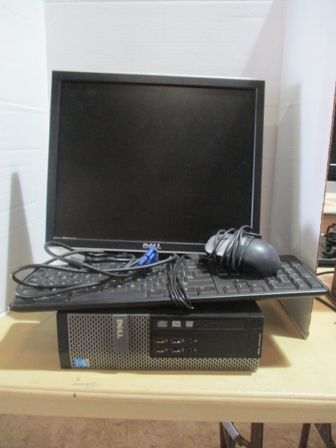 Dell Optiplex 7020 CPU, 17" Monitor, Keyboard, Mouse and Power Cords (1 of 9)