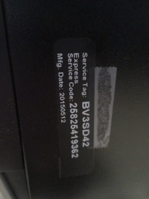 Dell Optiplex 7020 CPU, 17" Monitor, Keyboard, Mouse and Power Cords - 8