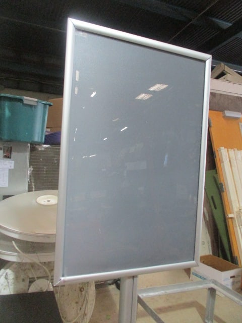 Display2Go Aluminum Event Message Stand - 2