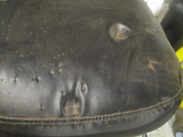 Black Vinyl Salon Chair - 10