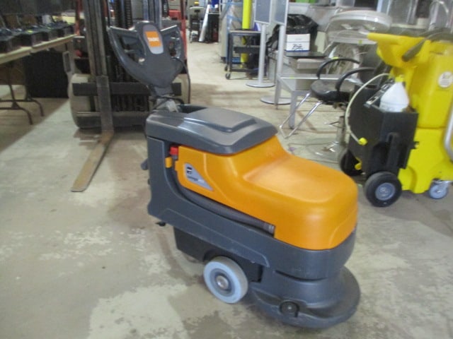 Taski Swingo 455 Compact Scrubber Dryer: Type CO455.XC, NO. 7518371011378, Series 0114, Powers on-Unit was only used one year after purchase, unit stopped working and manager didn't file warranty in timely manner. Possibly quick/easy fix has