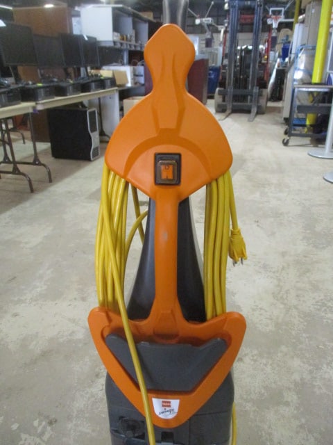 Taski Swingo 150 Carpet/Floor Cleaner - 4