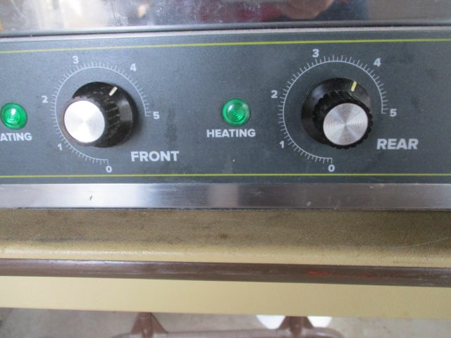 Carnival King 9 Hot Dog Roller Grill - 3