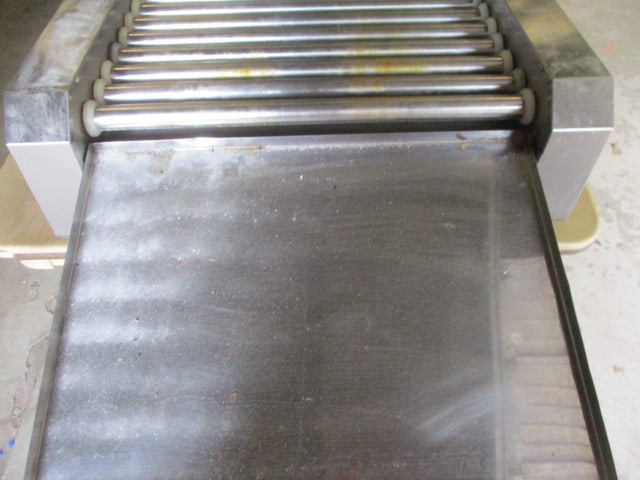 Carnival King 9 Hot Dog Roller Grill - 6