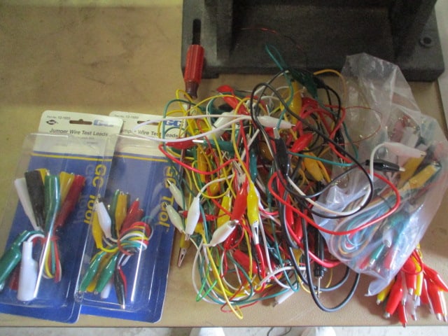 Grouping of Jumper Wire Test Leads (1 of 4)