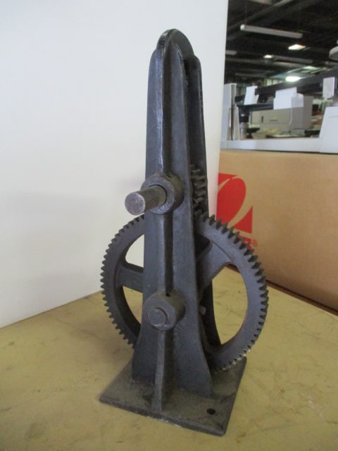 Cast Iron Hand Cranked Rack and Pinion Press "Manual Arbor Press" - 2