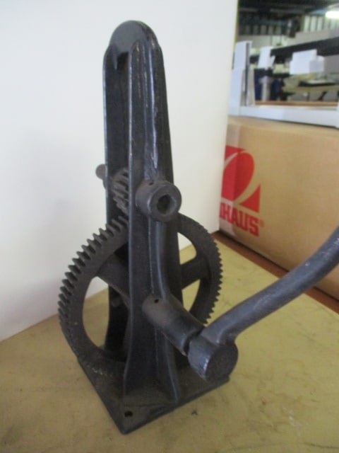 Cast Iron Hand Cranked Rack and Pinion Press "Manual Arbor Press" - 3