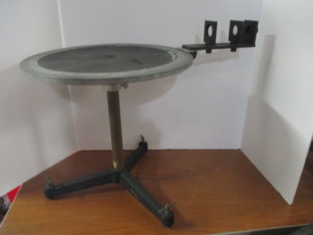 CENCO Optical Spectrometer Laboratory Rotation Table with Lenses: .