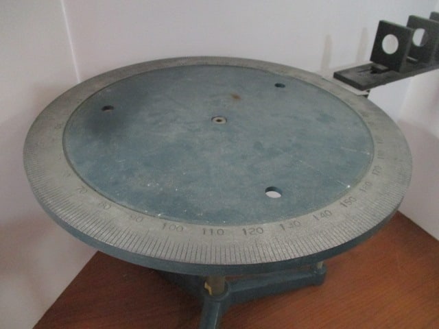 CENCO Optical Spectrometer Laboratory Rotation Table with Lenses - 2