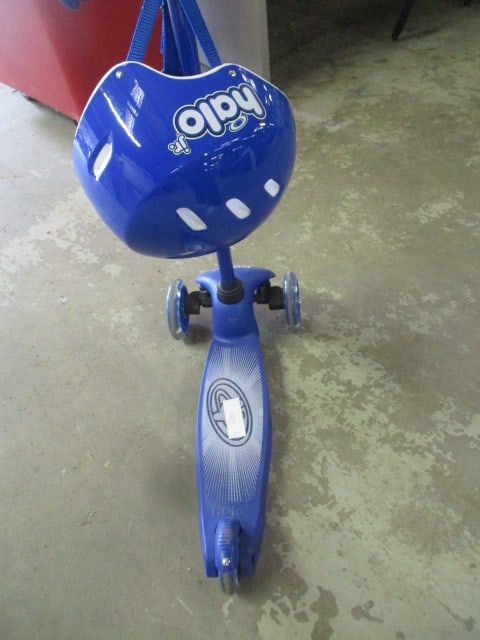 Halo Jr. Scooter and Helmet - 3