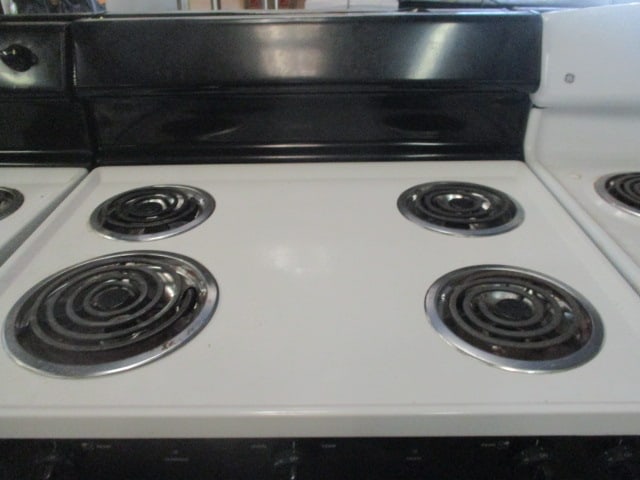 Kenmore Electric Coil Eye Stove - 2