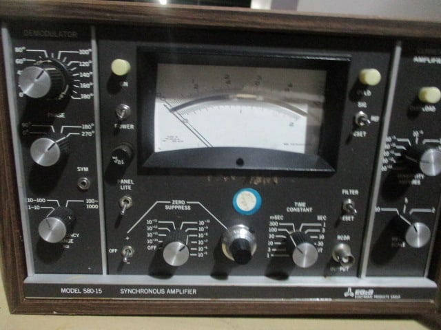 Ortec Model 580-15 Synchronous Amplifier - 4