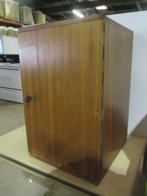 Wooden Microscope Case (1 of 6)