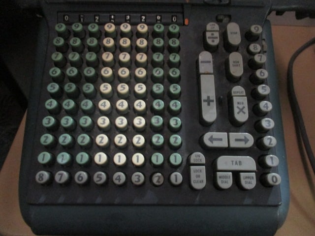 Vintage Marchant Calculator/Adding Machine - 3