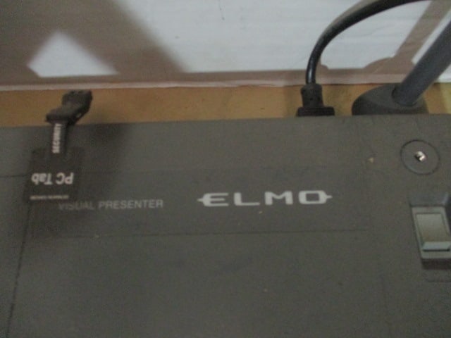 Elmo Model HV-5100XG Visual Presenter - 3