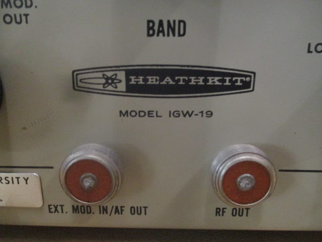 HealthKit Model IGW-19 RF Signal Generator - 4