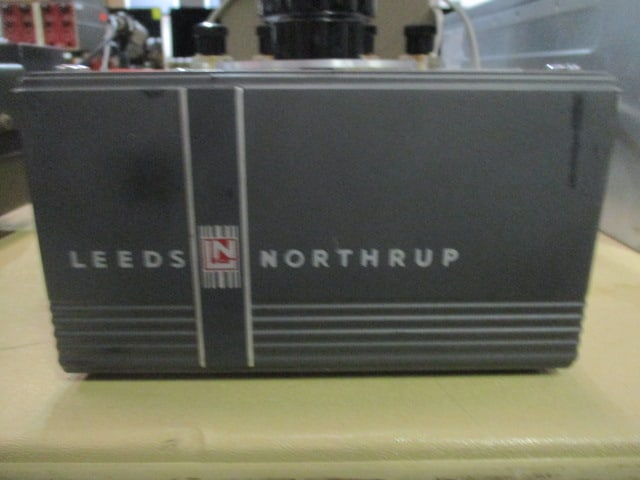 Leeds & Northrup CENCO Cat. 2665 Resistance Meter - 4