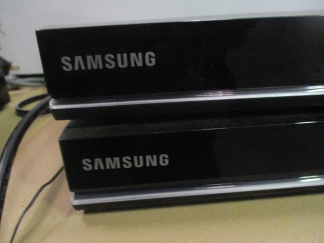 Two Samsung Blu-Ray Players - 2