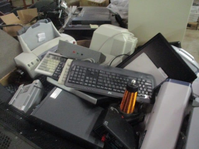 Gaylord FULL of Old Electronic/Computer Components - 2