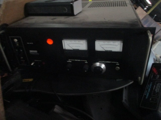 Gaylord FULL of Old Electronic/Computer Components - 5