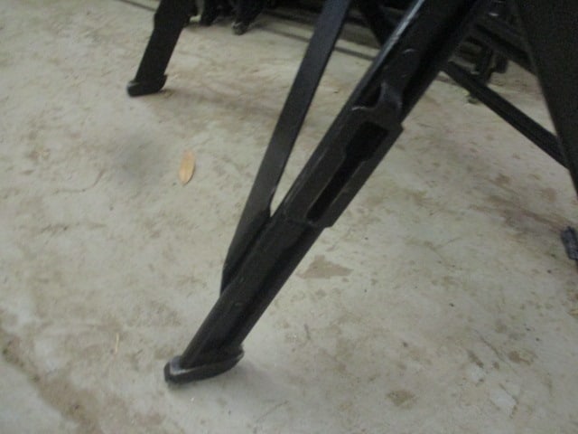 20 Clarin Black Metal Interlocking Folding Chairs with Purple Upholstered Seat/Backs - 3