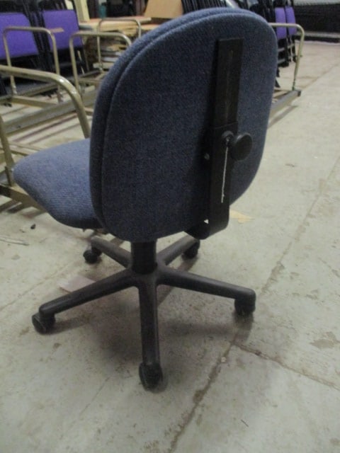 Krug Desk and Rolling Task Chair - 10