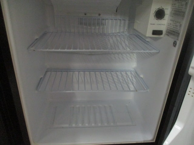 Micro Fridge Compact Refrigerator/Microwave Combo with Safe Plug - 10